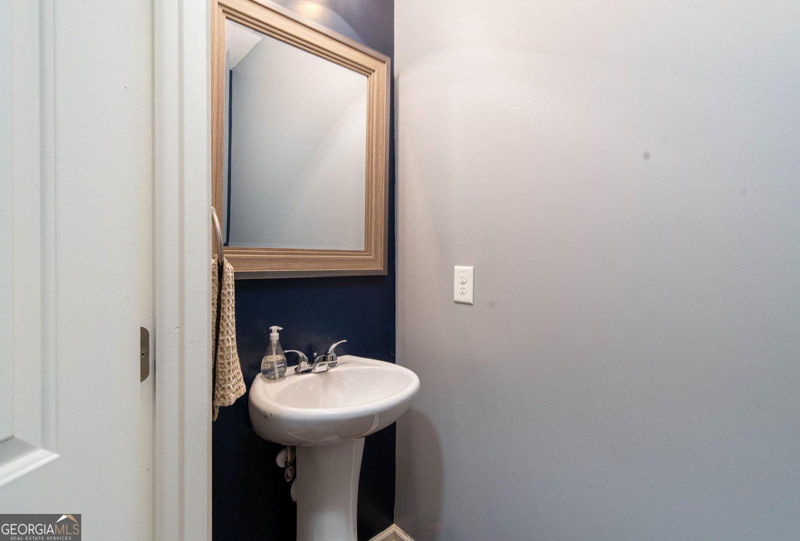 261 Westridge Circle Dallas - 6
