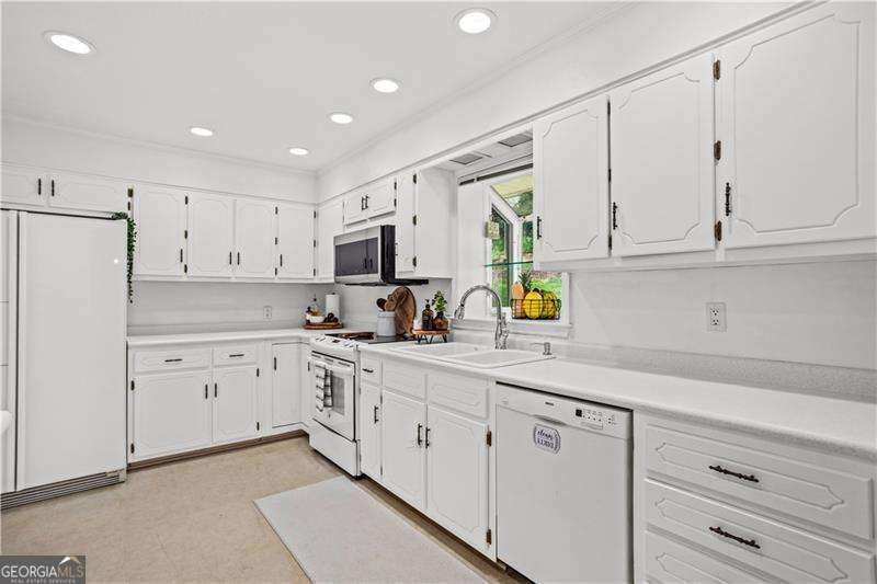 2621 Pass Circle Gainesville - 21