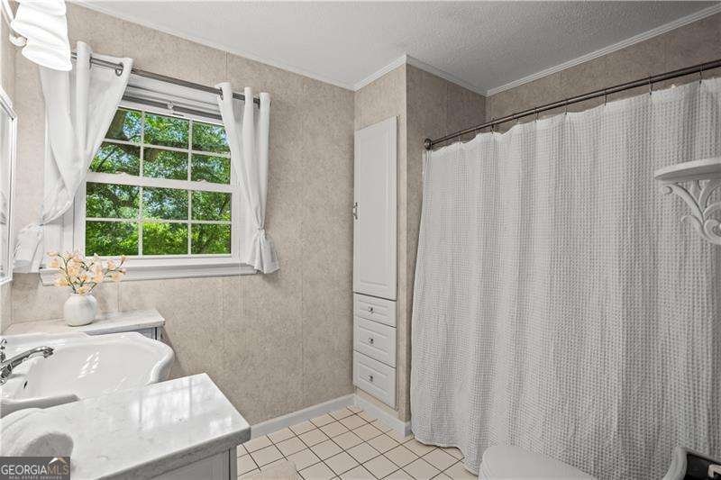 2621 Pass Circle Gainesville - 28