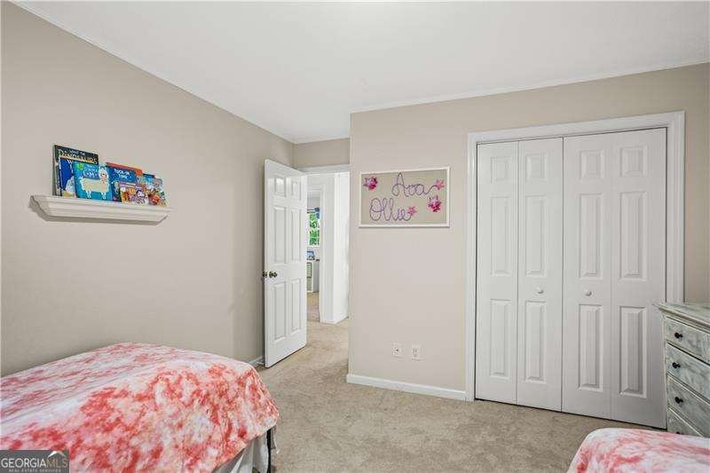 2621 Pass Circle Gainesville - 33