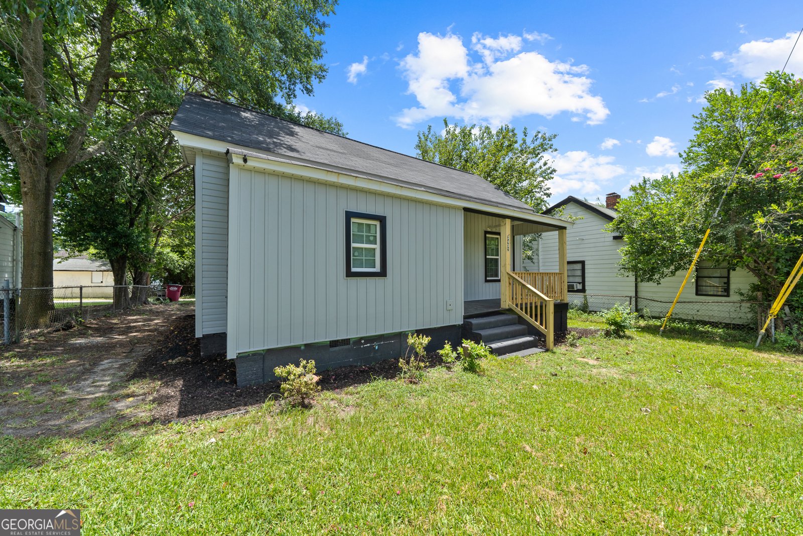 3452 Brookdale Avenue Macon - 24