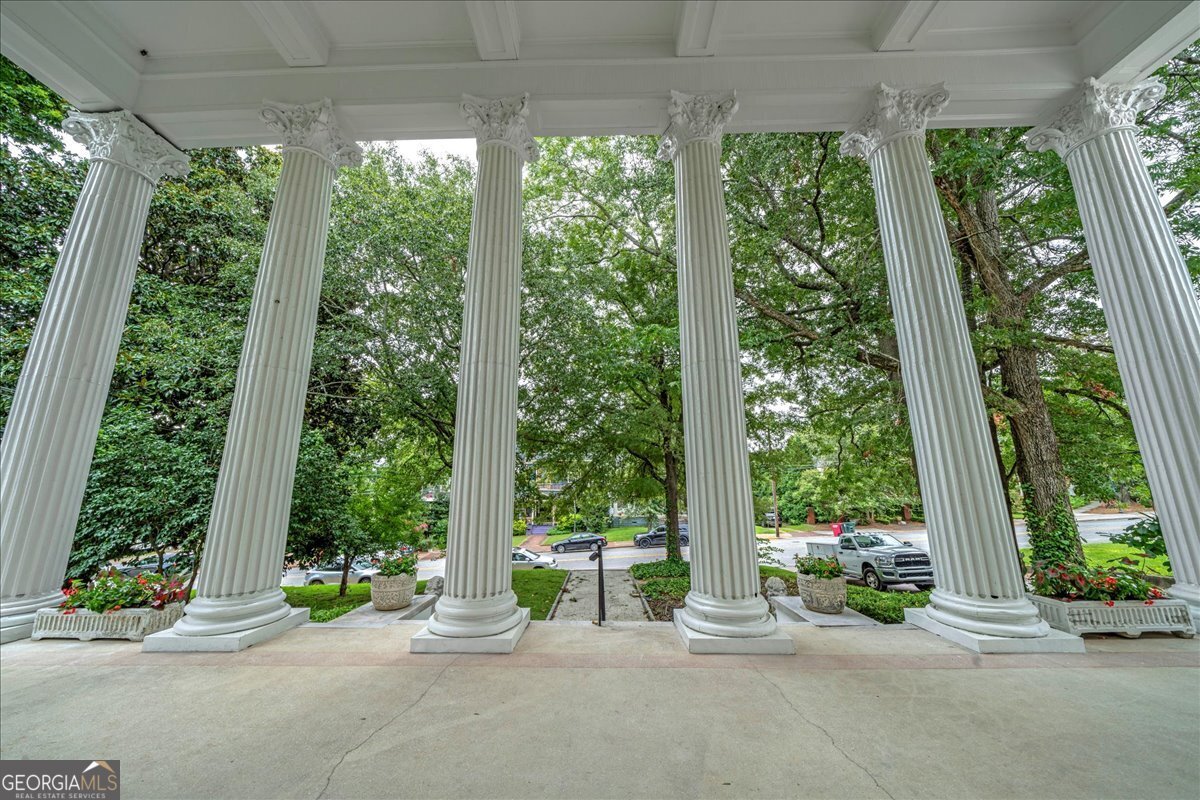 195 College Street Macon - 51