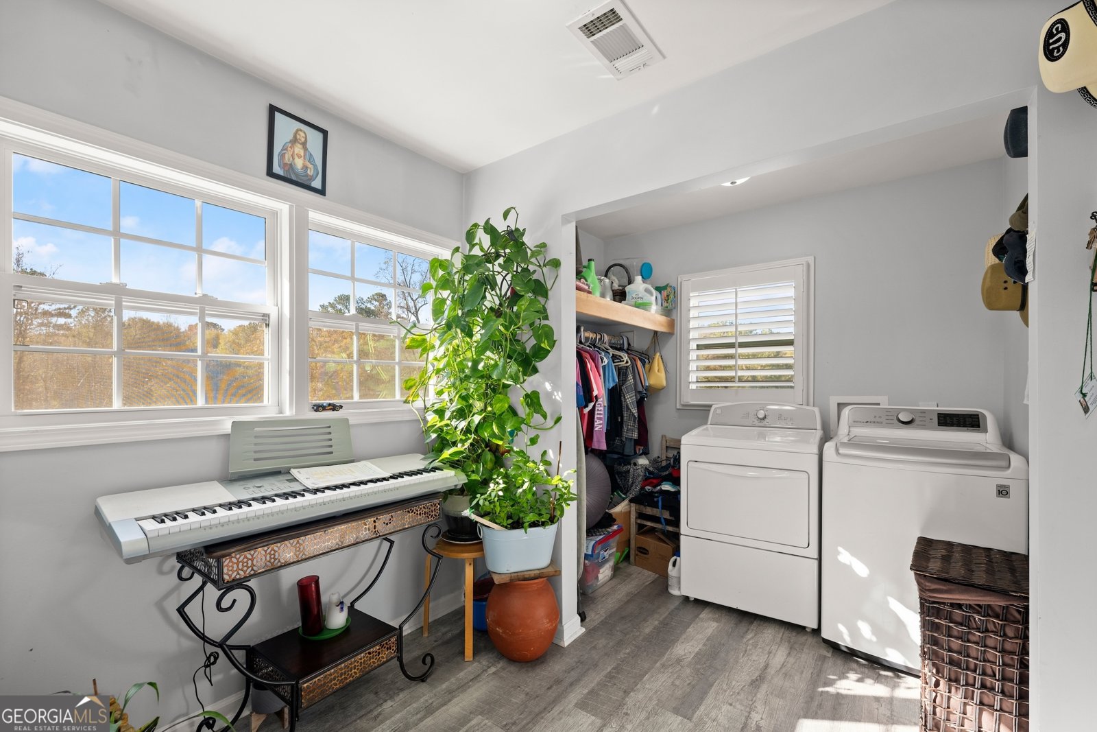 5042 Hopewell Road Murrayville - 2