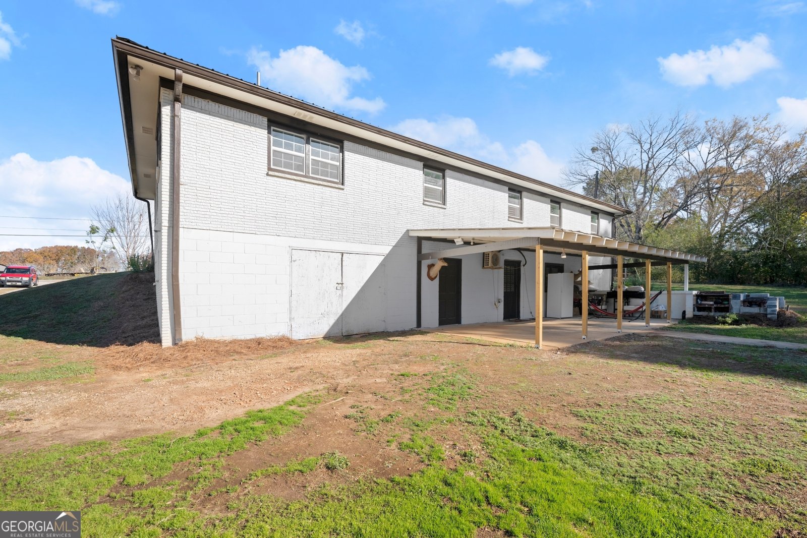 5042 Hopewell Road Murrayville - 37