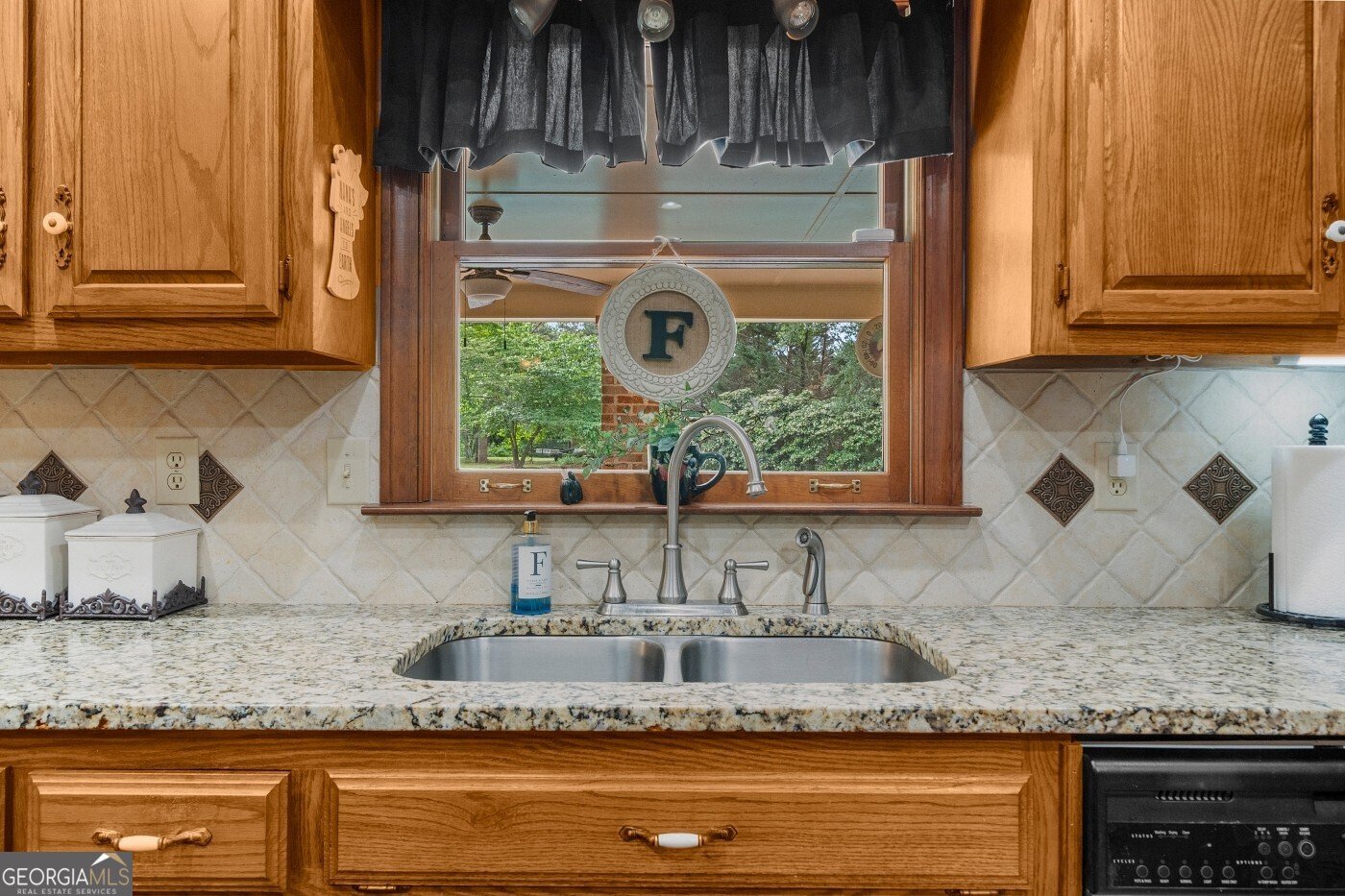130 Plantation Drive Stockbridge - 23