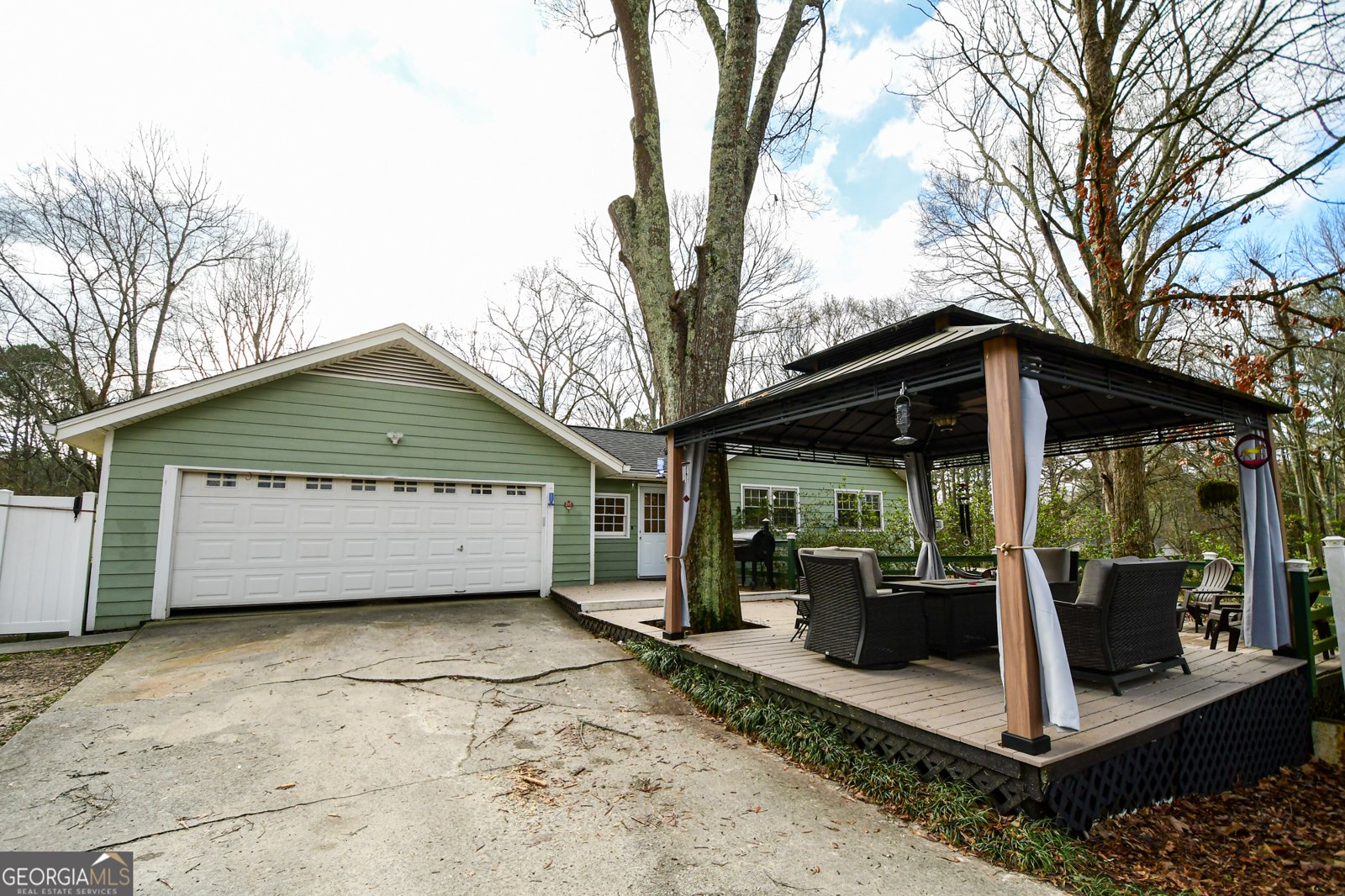 577 Rivers Road Fayetteville - 29