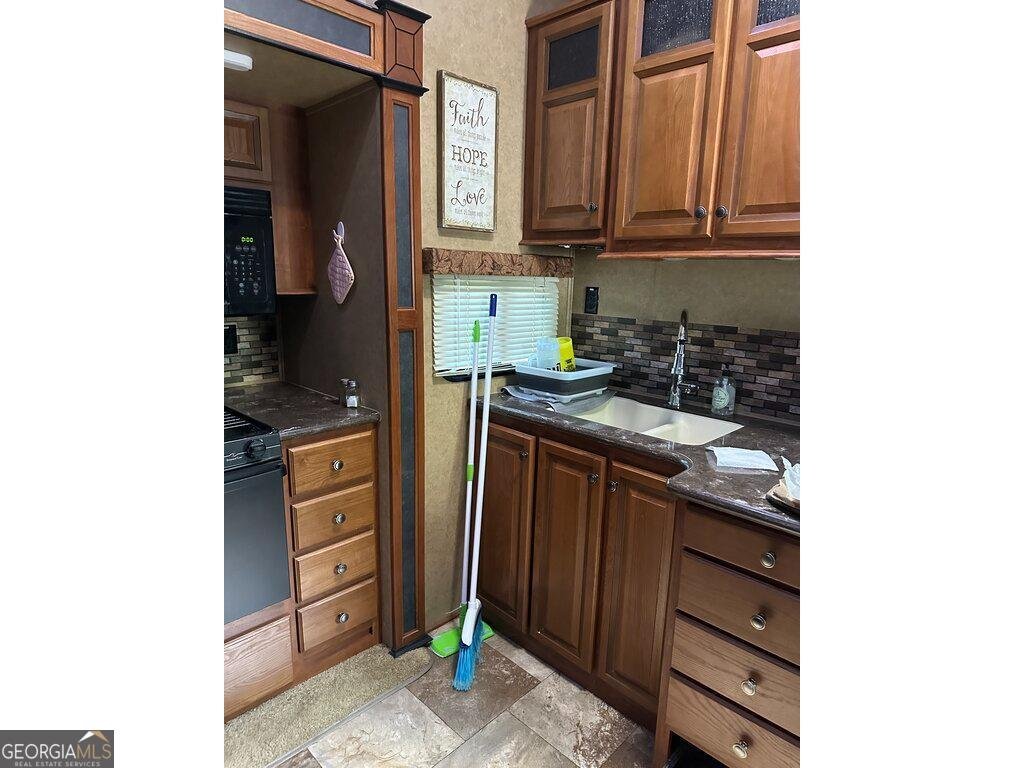 77 Creekside Drive Cleveland - 15
