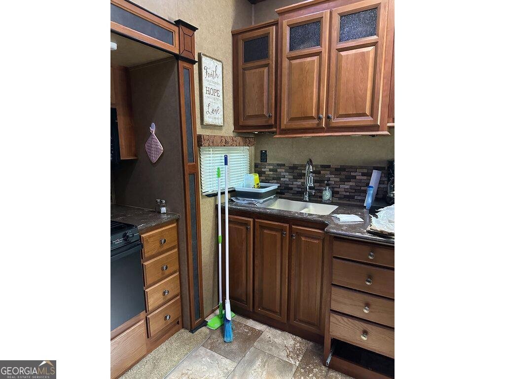 77 Creekside Drive Cleveland - 16