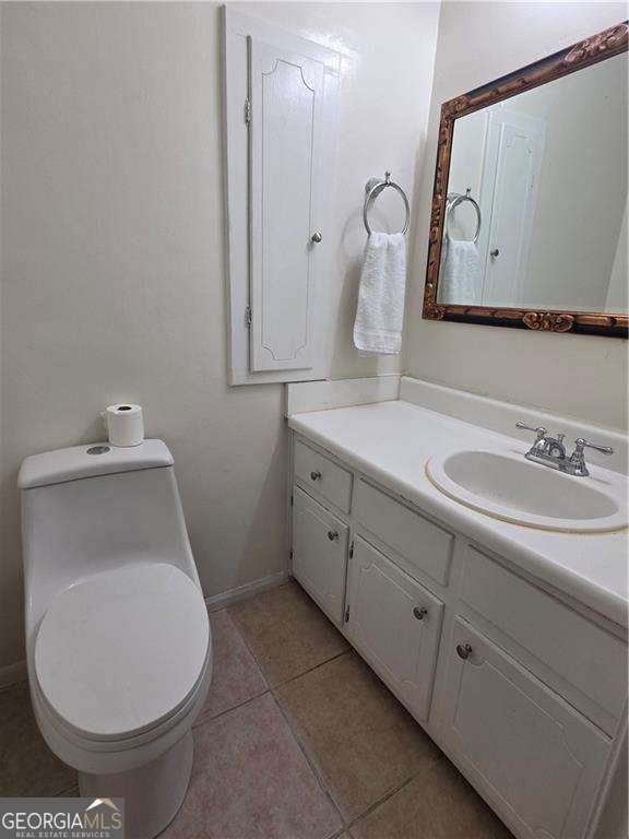 5681 Kingsport Drive Atlanta - 16