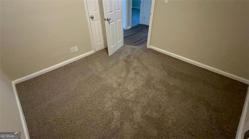 2702 LOGHAVEN Drive Atlanta - 12
