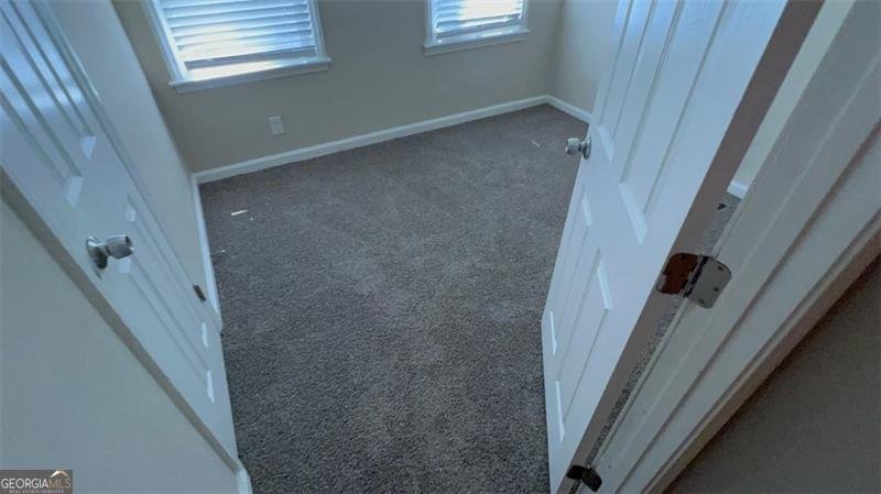 2702 LOGHAVEN Drive Atlanta - 14