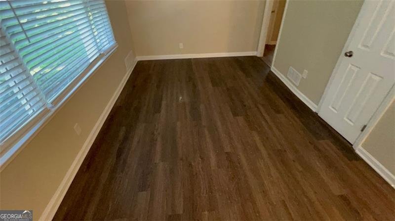 2702 LOGHAVEN Drive Atlanta - 6