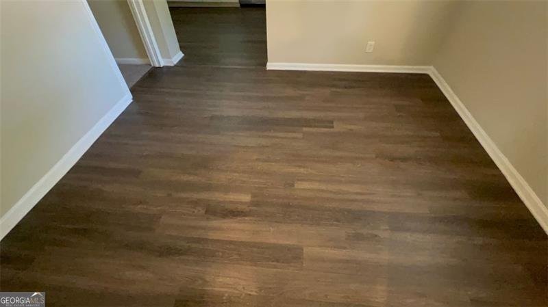 2702 LOGHAVEN Drive Atlanta - 8
