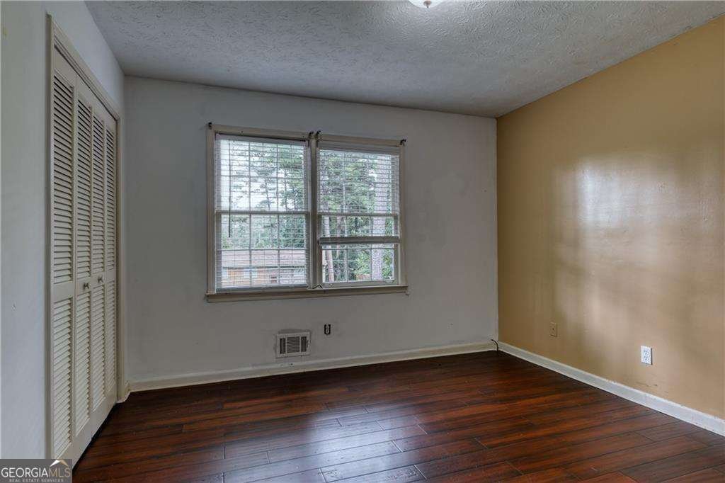 3185 Village Glen Trail Snellville - 18