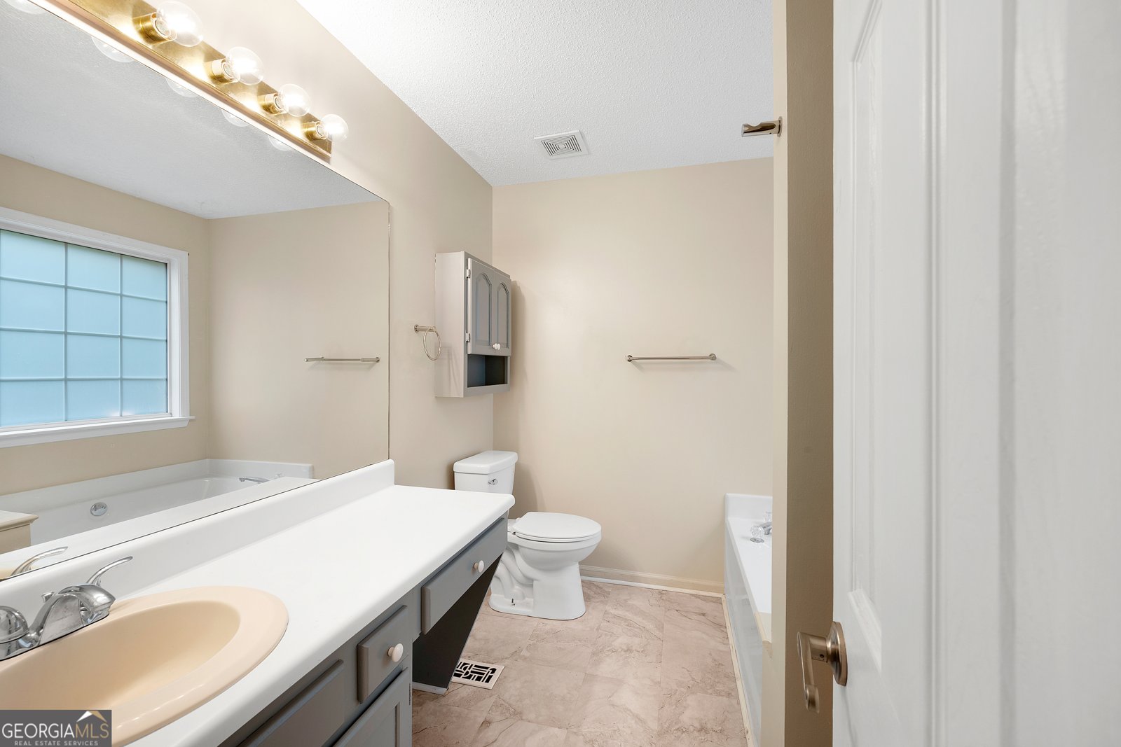 178 Seals Drive Dallas - 25