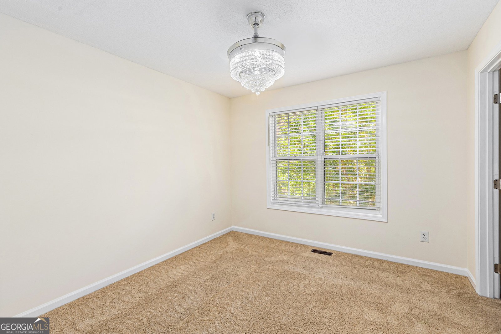 5940 Seven Oaks Drive Powder Springs - 20