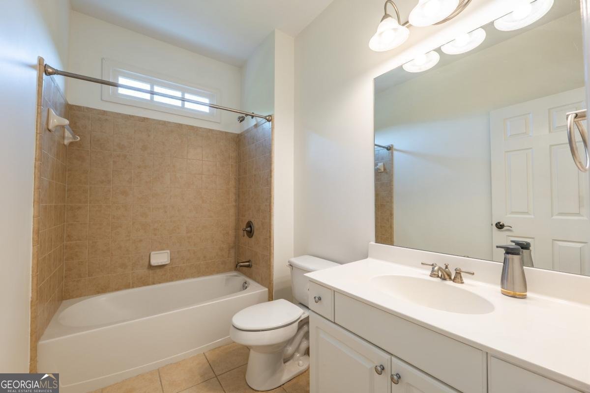 1359 Murrays Loch Place Kennesaw - 33