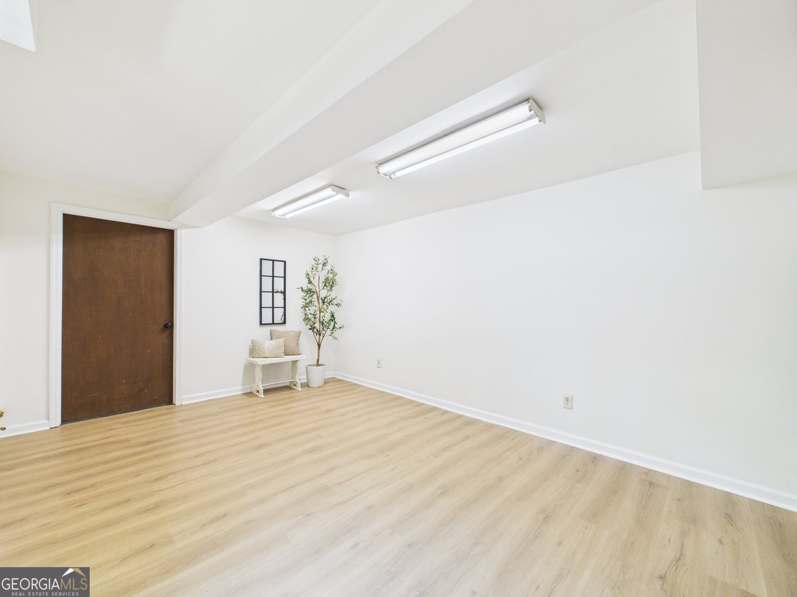 1167 Roundtable Lane Macon - 28
