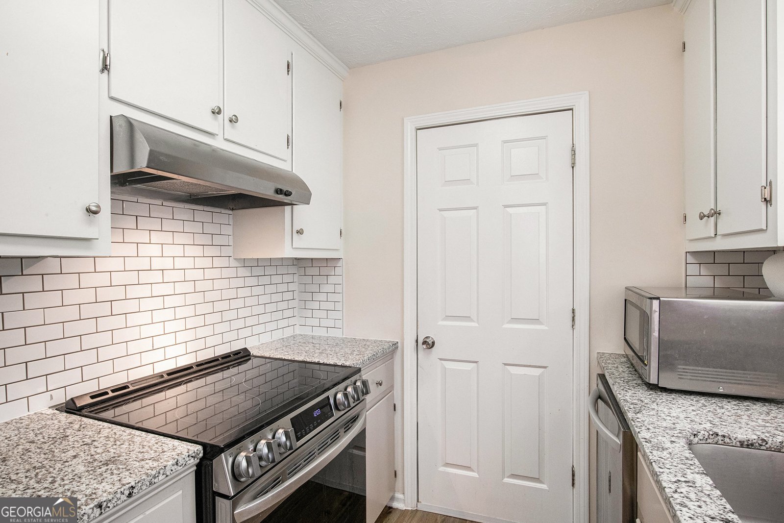 40 Mimosa Street Winder - 12