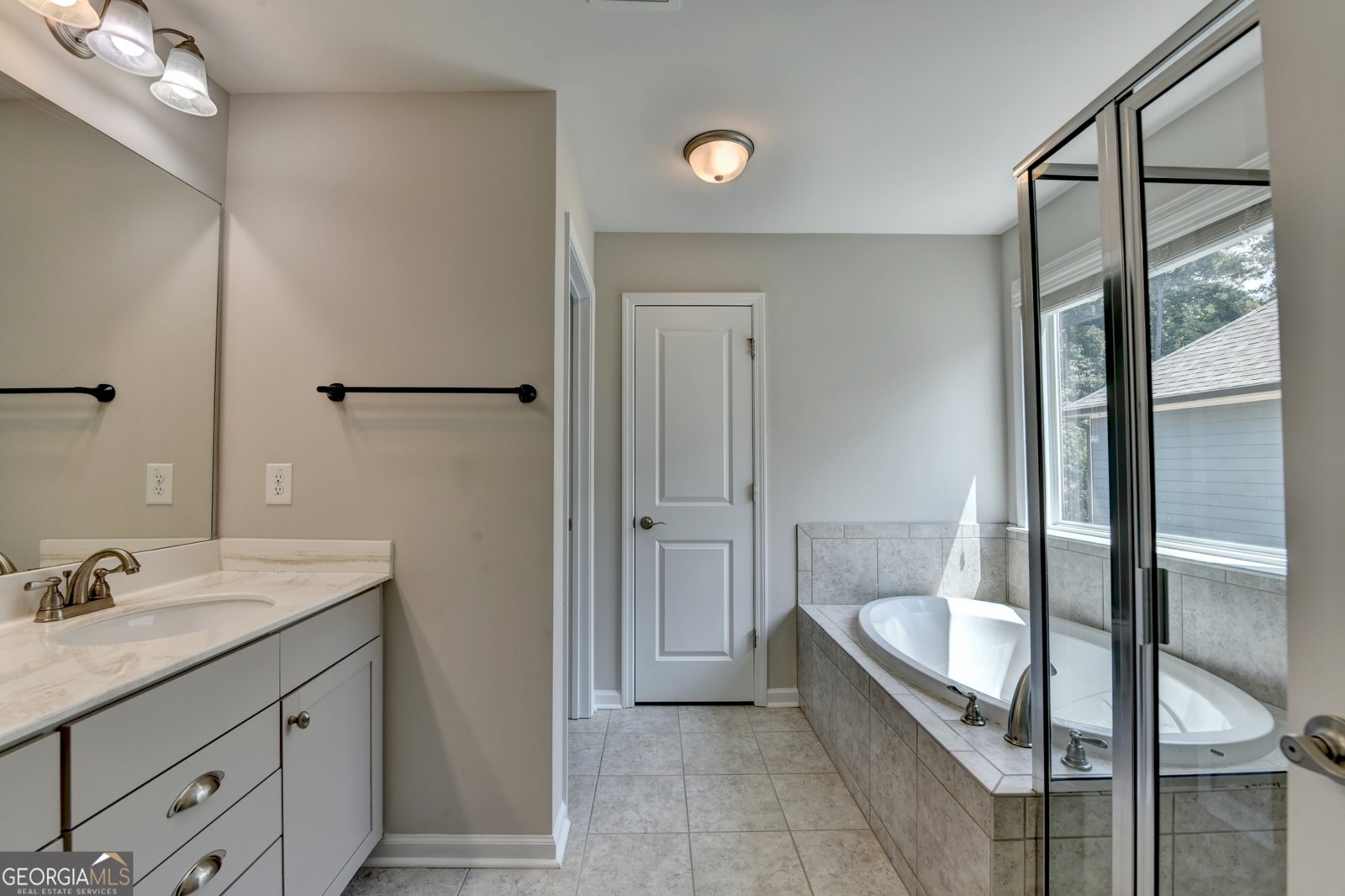 2339 Village Grove Drive Suwanee - 35