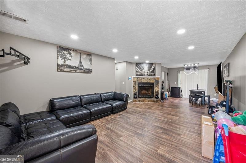1006 Pine Tree Atlanta - 3