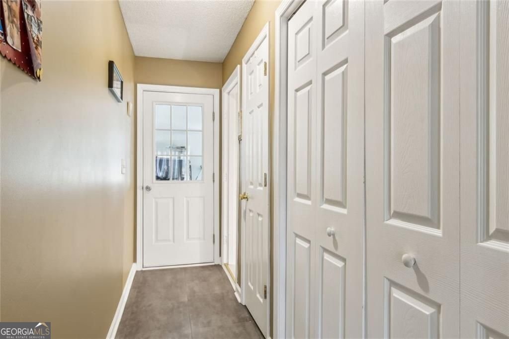 22 Barrington Lane Lane Hiram - 38
