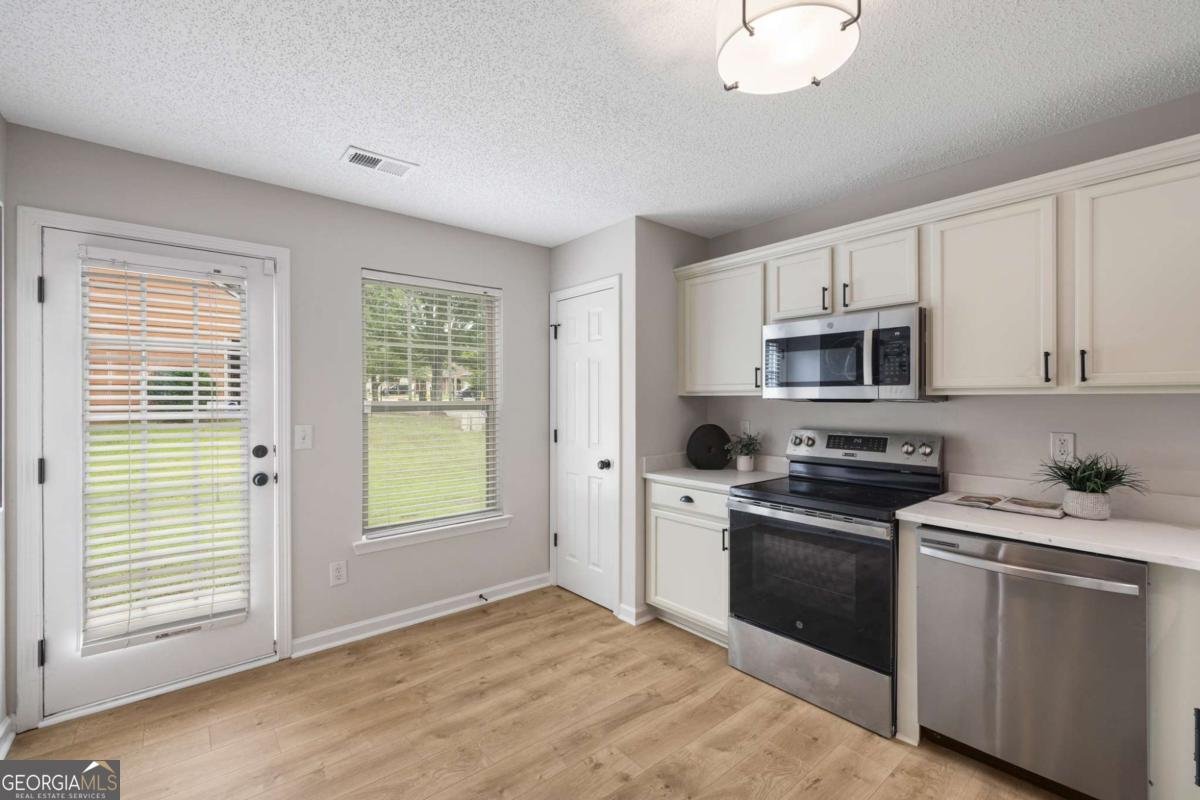 3063 Broadleaf Trail Fairburn - 12