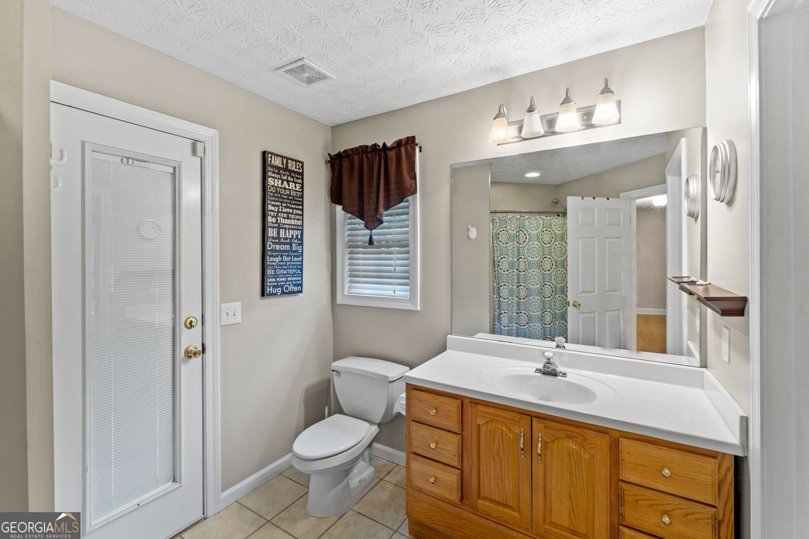 601 Wellington Drive Winder - 33