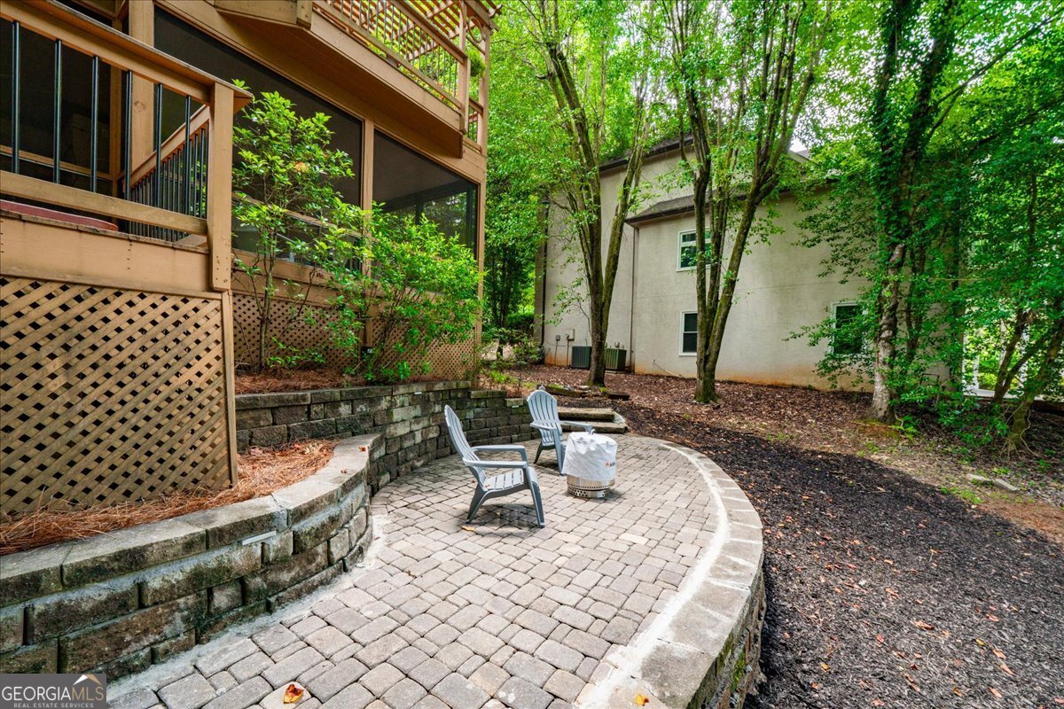 5640 Sandown Way Johns Creek - 4