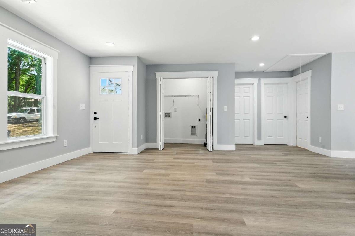 6630 Lucile Avenue Lithia Springs - 1