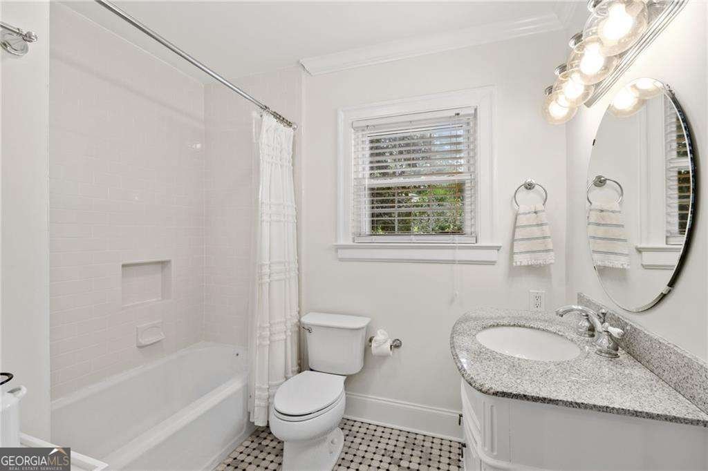 320 Dickerson Road Marietta - 23