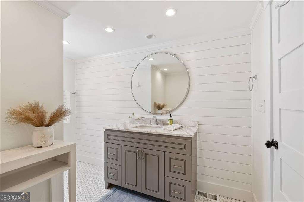 320 Dickerson Road Marietta - 6