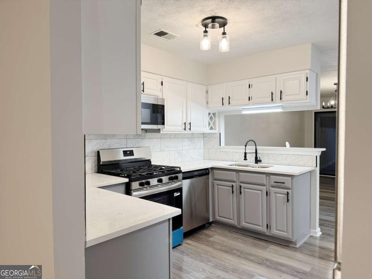 1521 Dillard Road Stone Mountain - 10