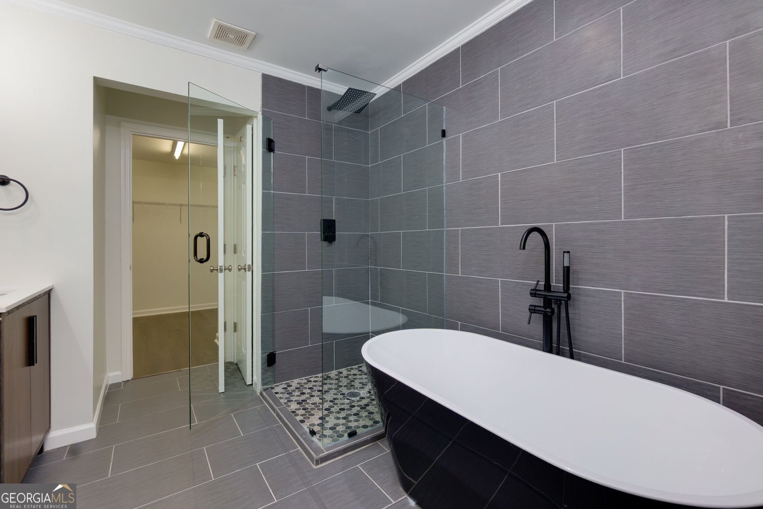 1402 Bellsmith Drive Roswell - 28