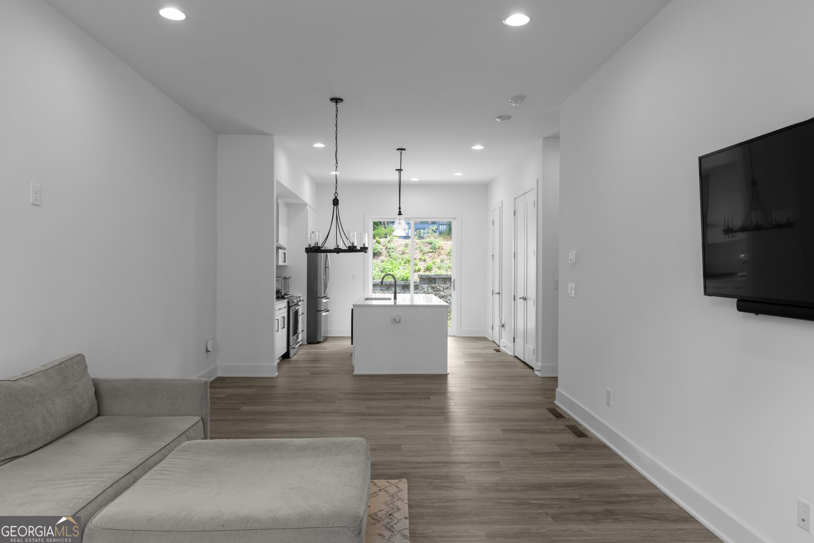 1261 Chelsea Circle Atlanta - 2