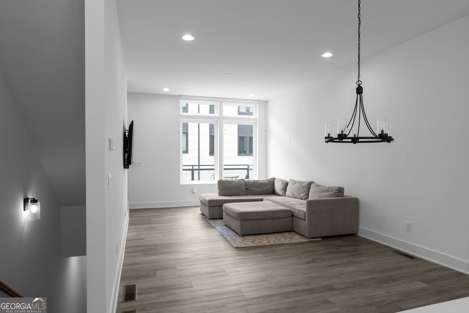 1261 Chelsea Circle Atlanta - 3