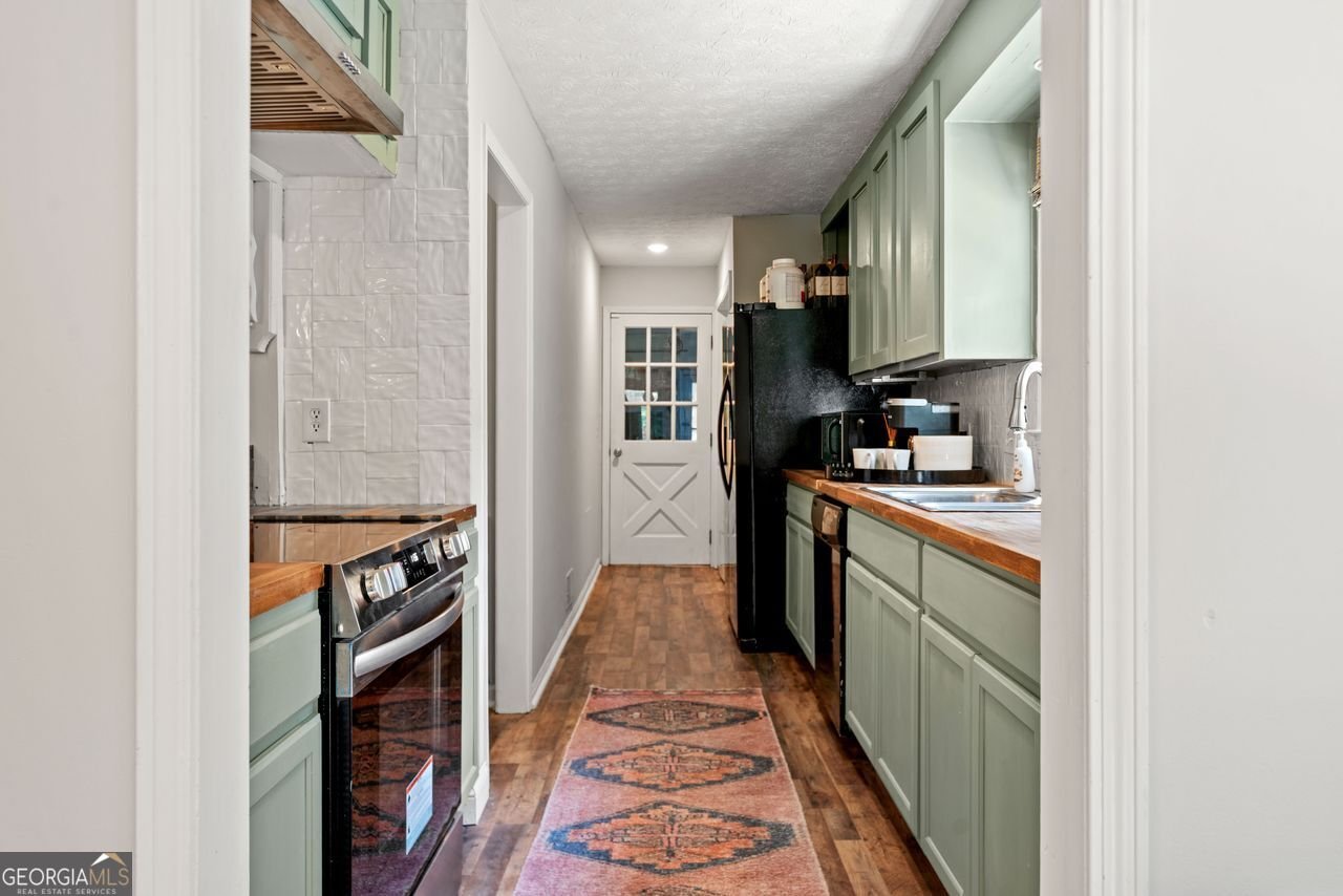 354 OAKRIDGE Drive Cartersville - 13