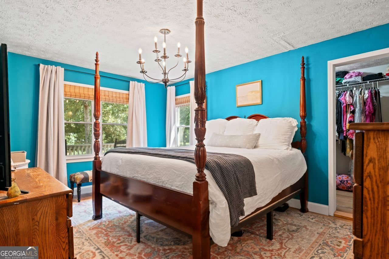 354 OAKRIDGE Drive Cartersville - 19