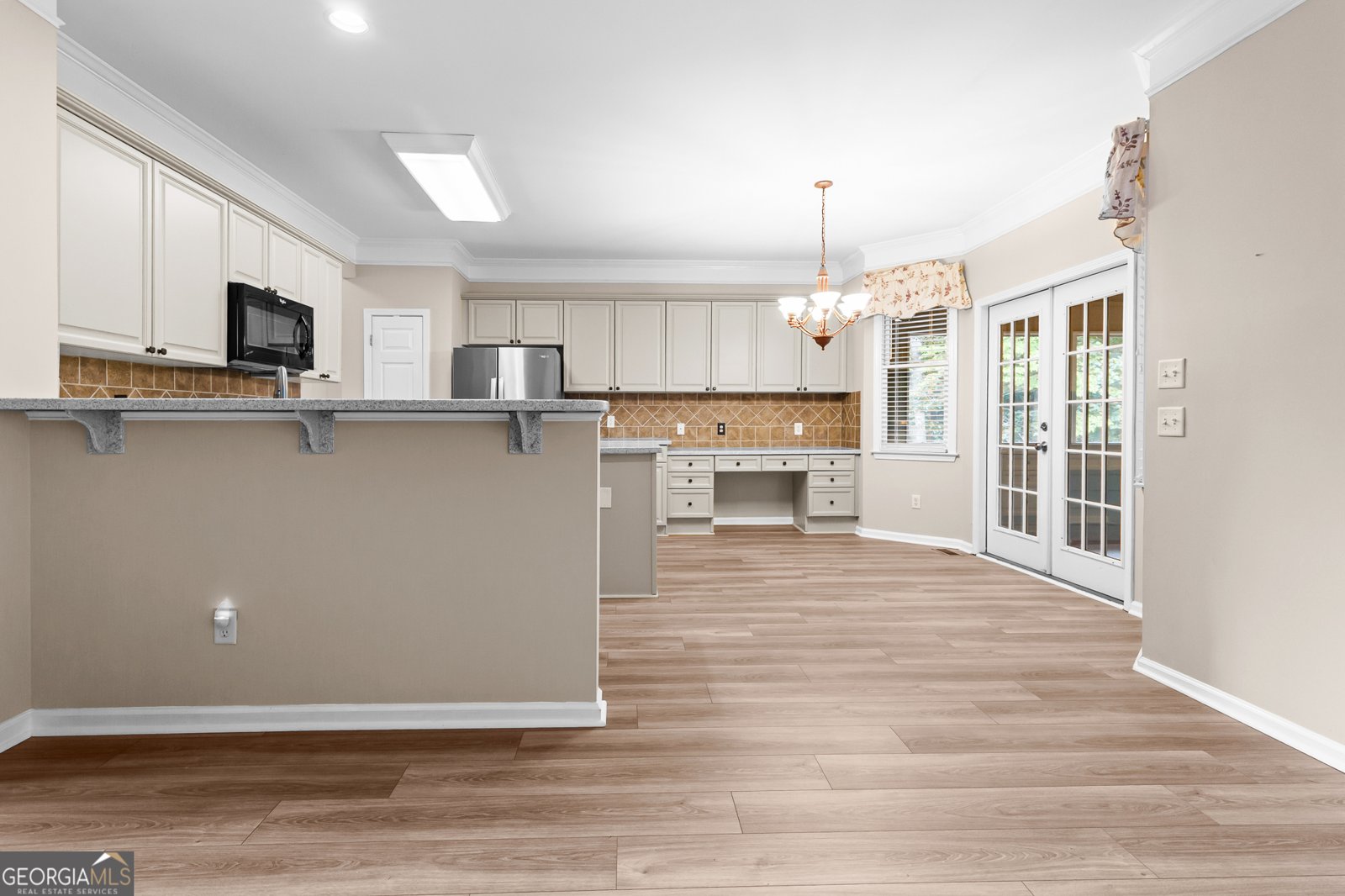 6479 Mobilis Court Sugar Hill - 12