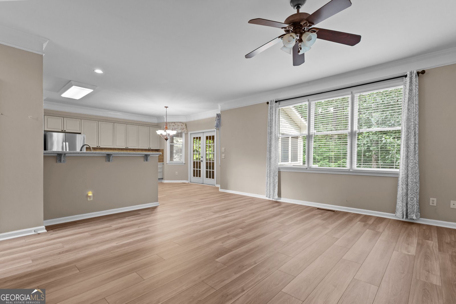 6479 Mobilis Court Sugar Hill - 5