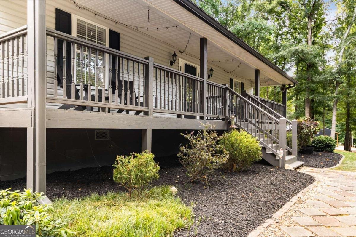 4375 Peckerwood Road Gillsville - 1