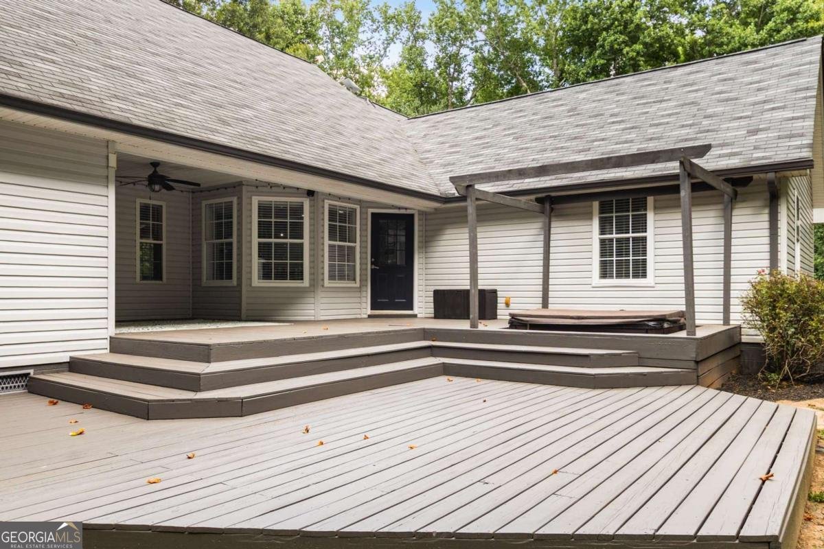 4375 Peckerwood Road Gillsville - 32