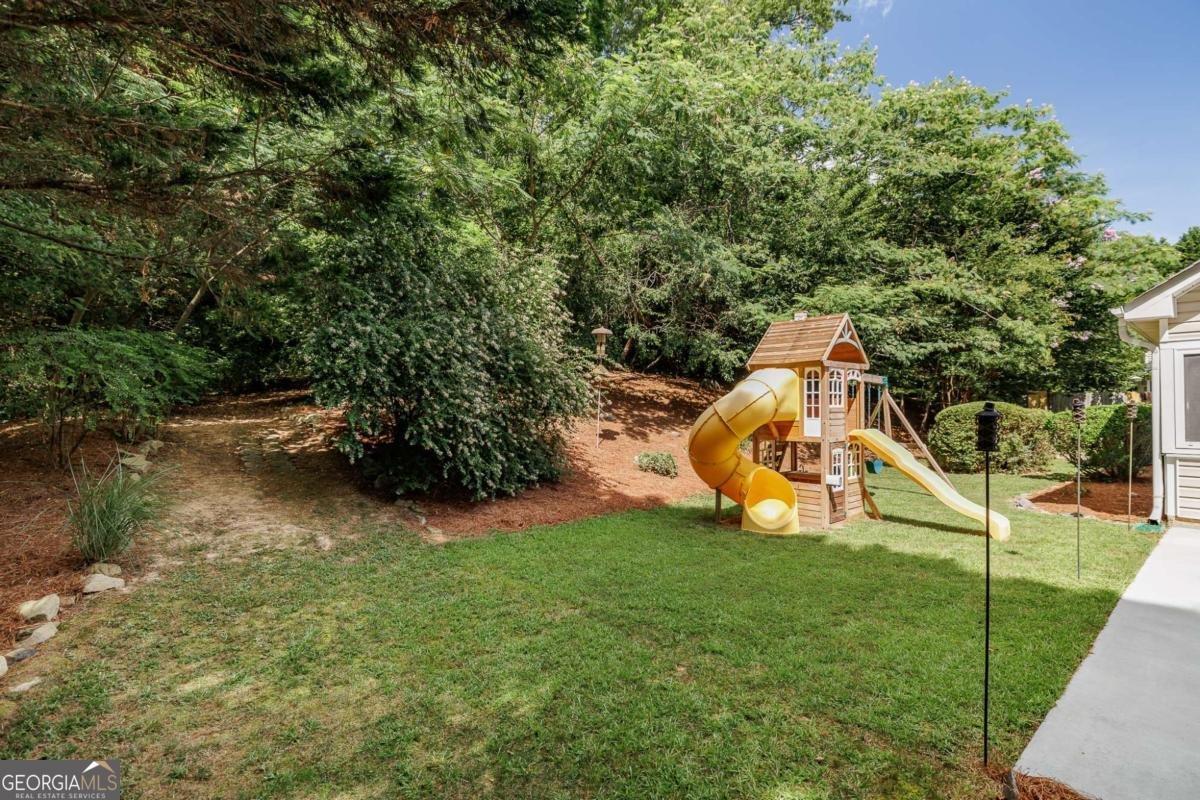 2249 Cluster Lane Grayson - 40