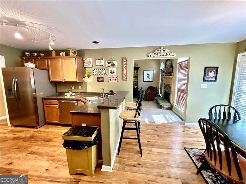 68 Oakdale Path Dallas - 18