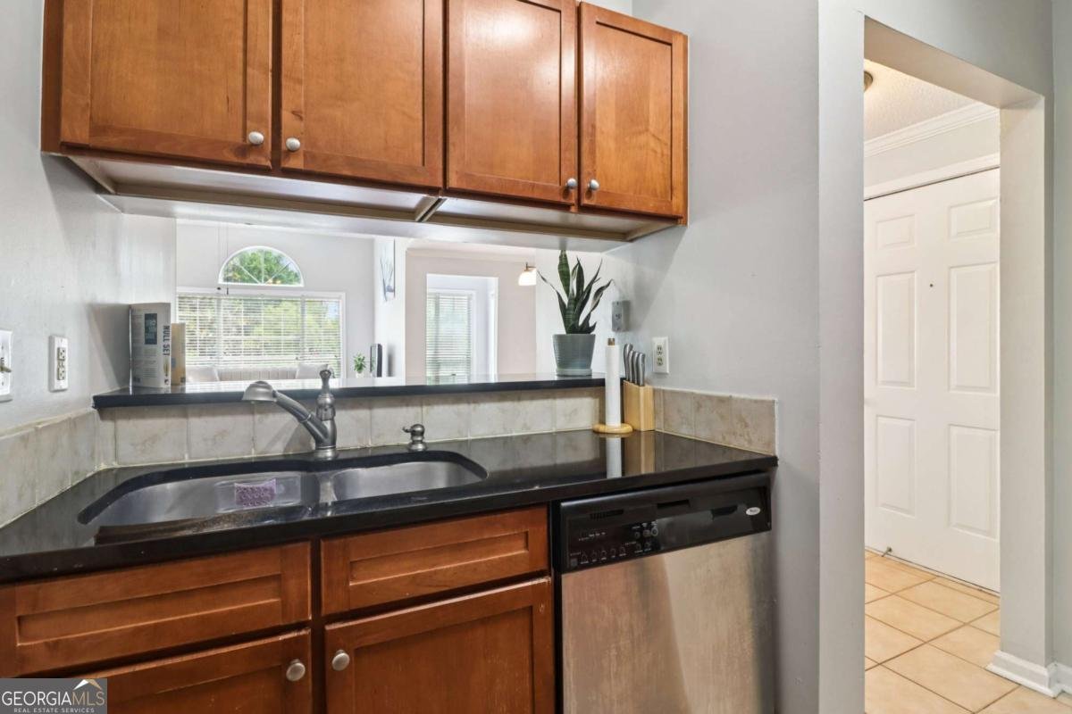 1250 Parkwood Circle Atlanta - 11
