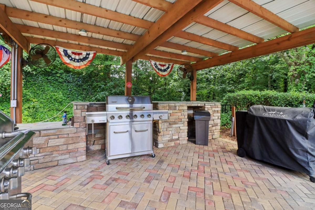 1250 Parkwood Circle Atlanta - 26