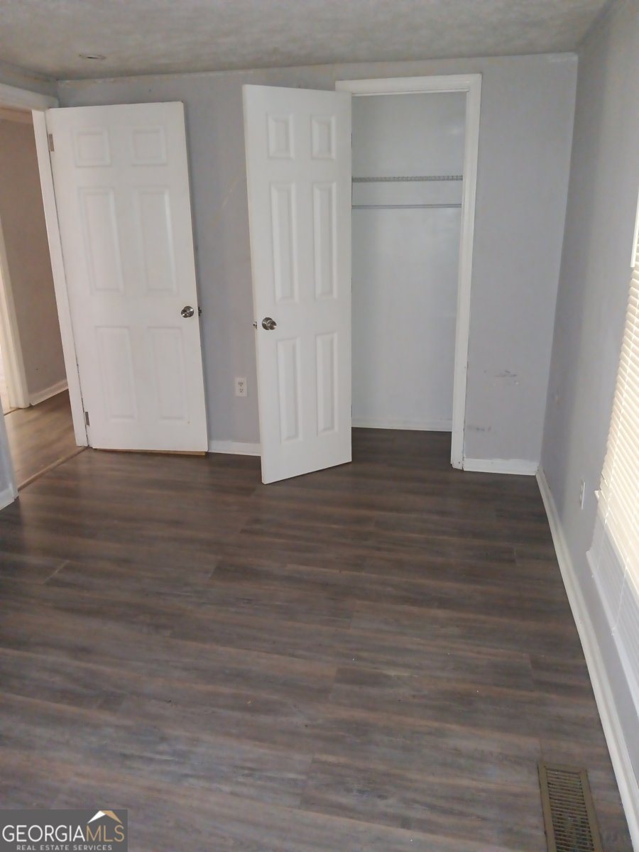 5135 Hilltop Drive Union City - 11