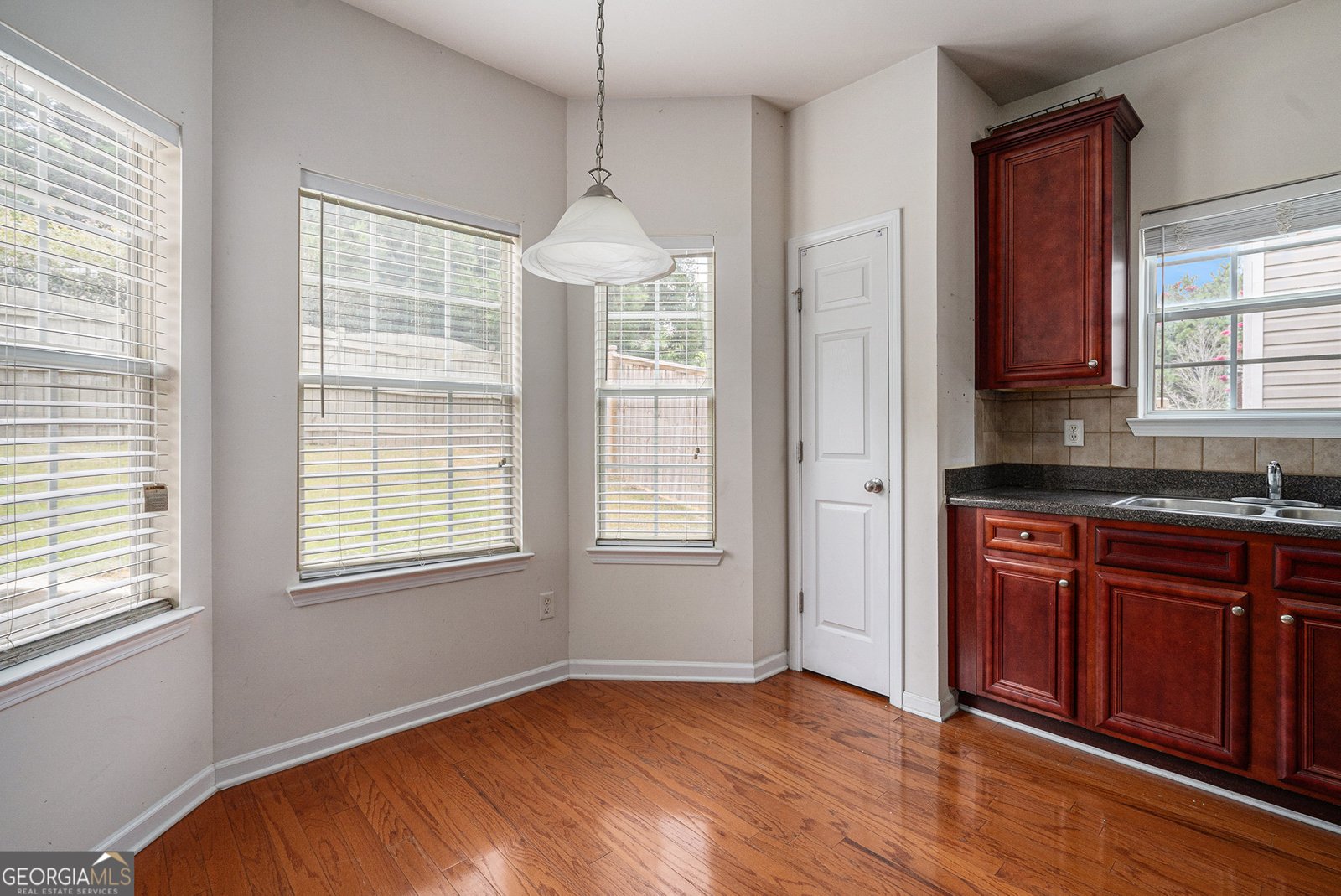6037 Hemperly Road Atlanta - 7