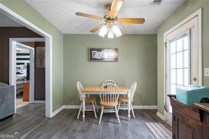 210 Diamond Court Carrollton - 9
