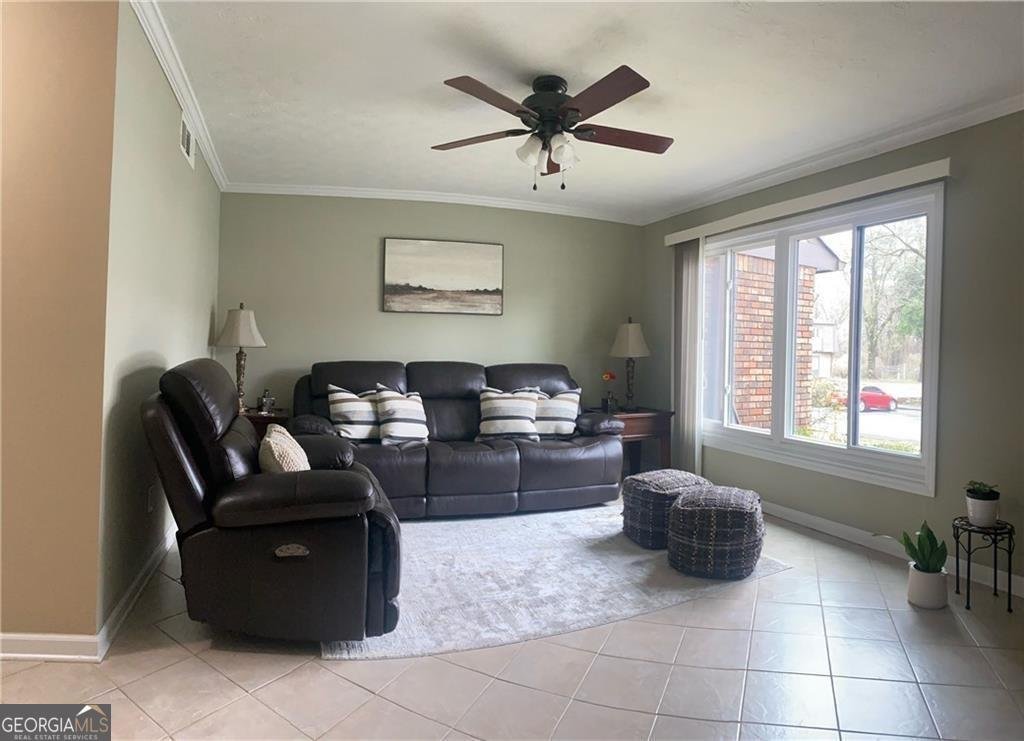 1194 Ashborough Drive Marietta - 3